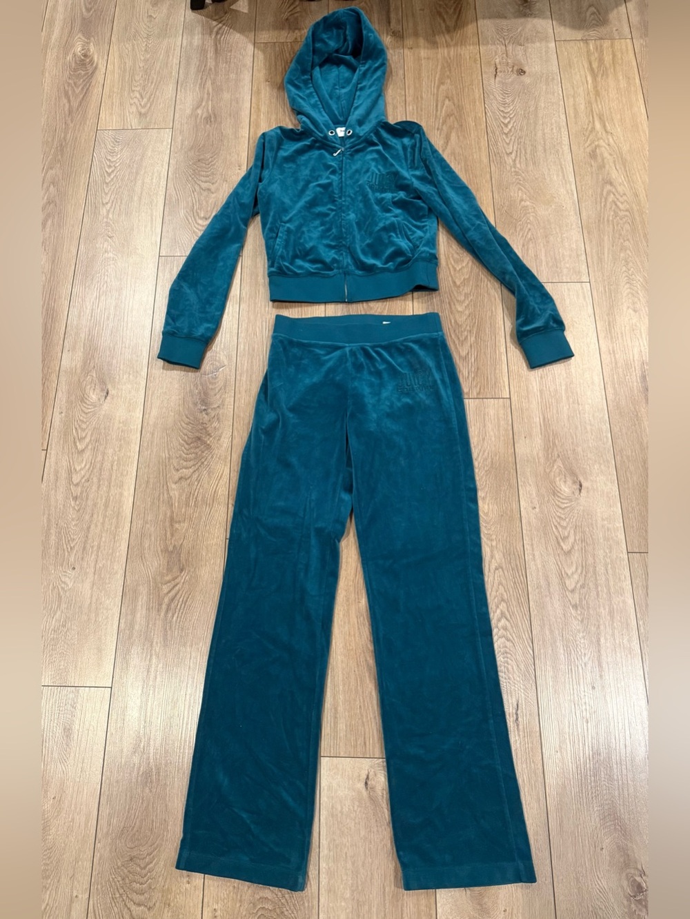 Juicy couture Valore Y2K tracksuit set extra small